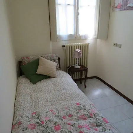 Apartment Emy Apts *